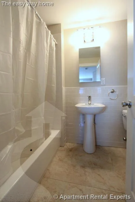 3 bed, 2 bath apartment for rent at 134 Summer St Unit 39, Malden Center — photo 14 of 26