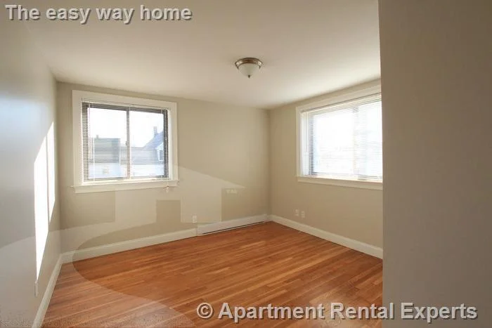 3 bed, 2 bath apartment for rent at 134 Summer St Unit 39, Malden Center — photo 5 of 26