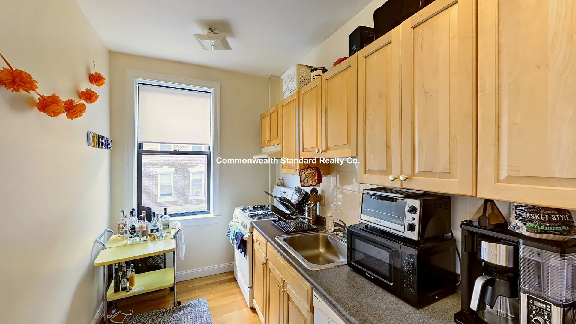 2 bed, 1 bath apartment for rent at 1340 Commonwealth Ave Unit 14, Allston — photo 20 of 25