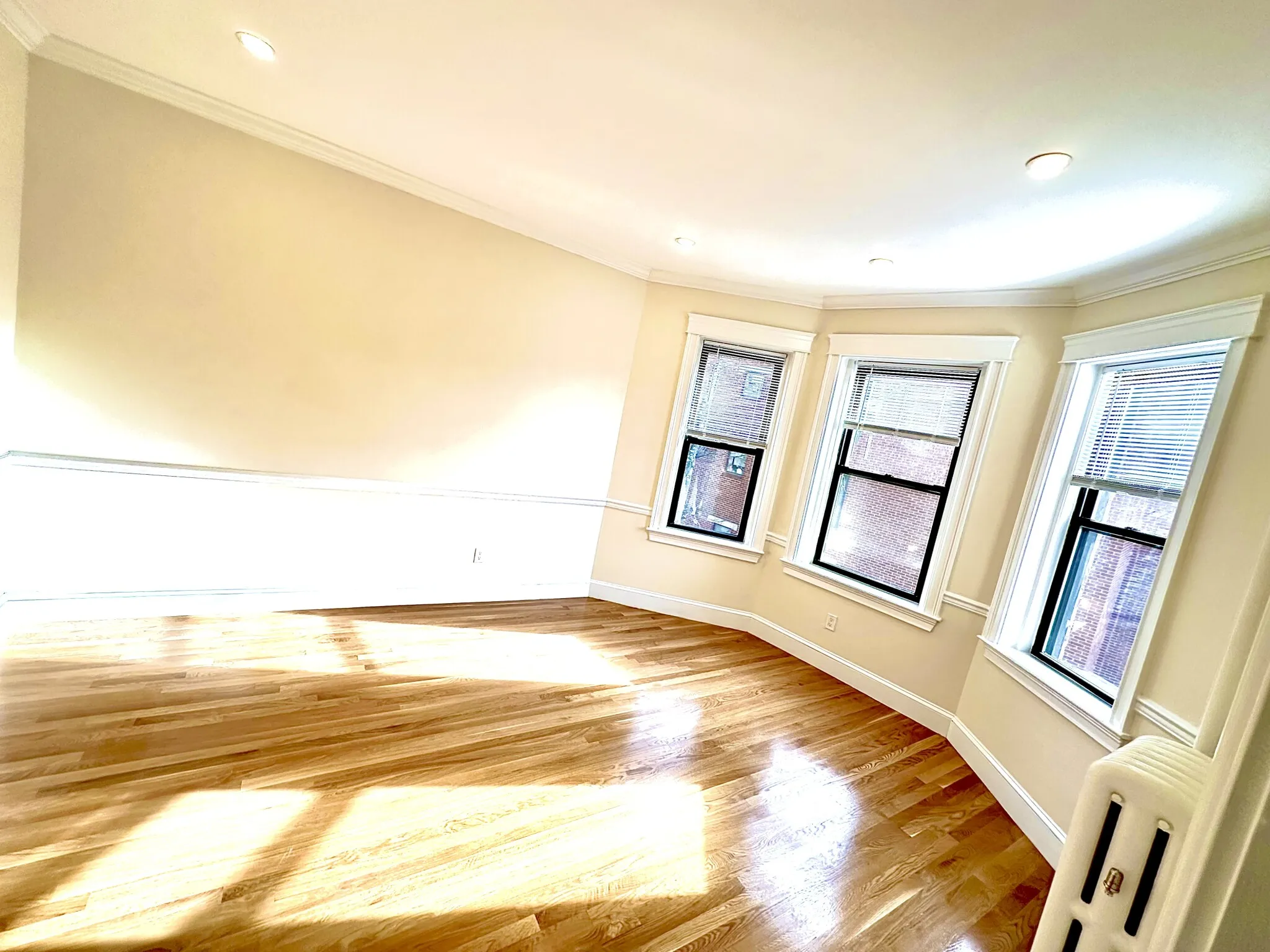 2 bed, 1 bath apartment for rent at 1340 Commonwealth Ave Unit 17, Allston — photo 22 of 29