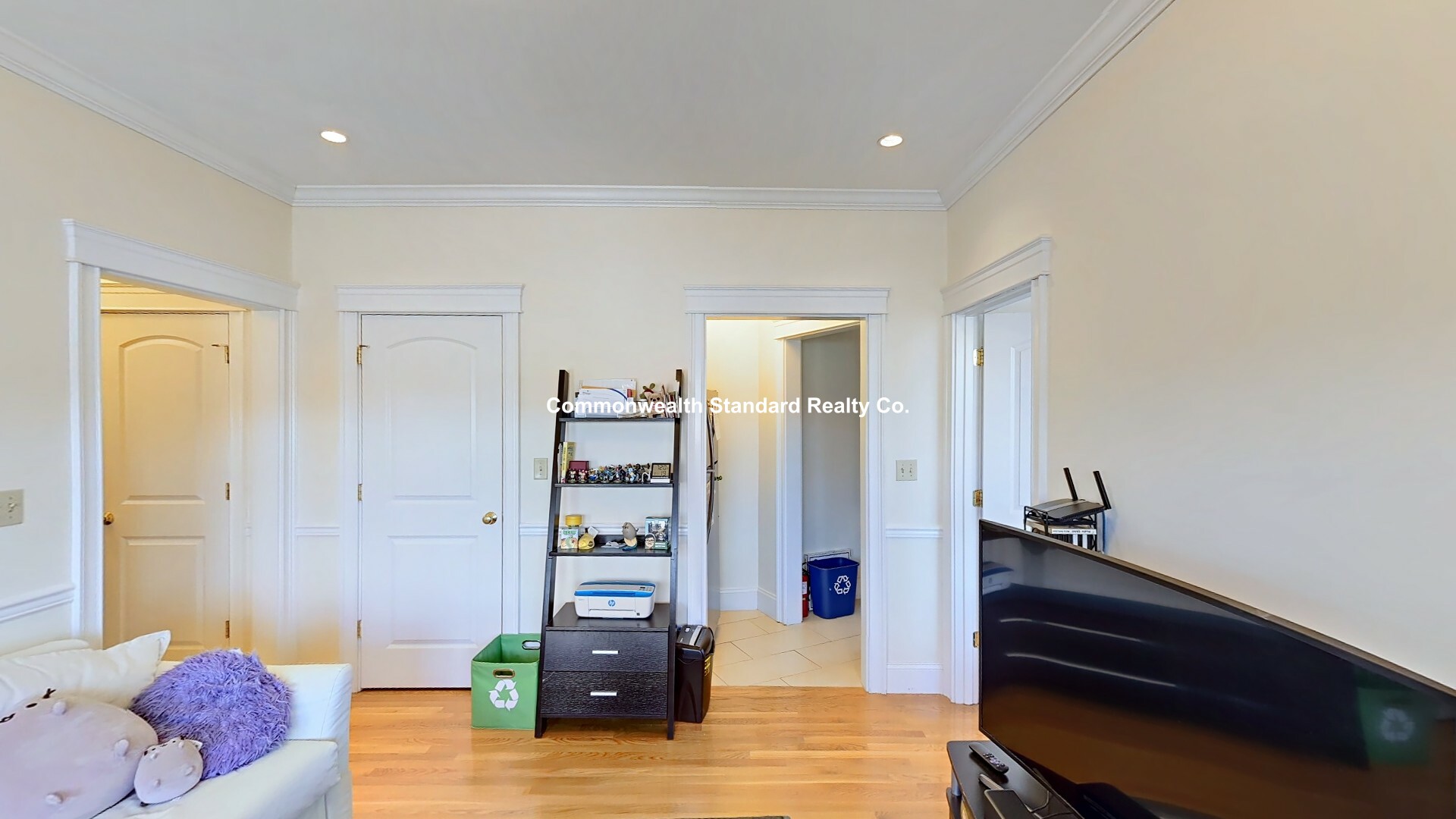 3 bed, 1 bath apartment for rent at 1340 Commonwealth Ave Unit 19, Brighton — photo 44 of 54