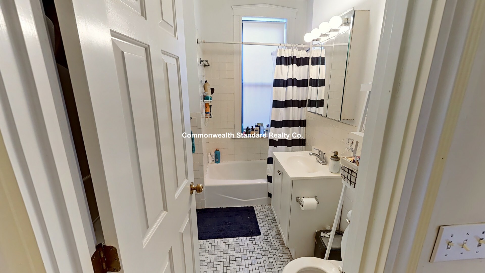 2 bed, 1 bath apartment for rent at 1340 Commonwealth Ave Unit 21, Brighton — photo 25 of 38