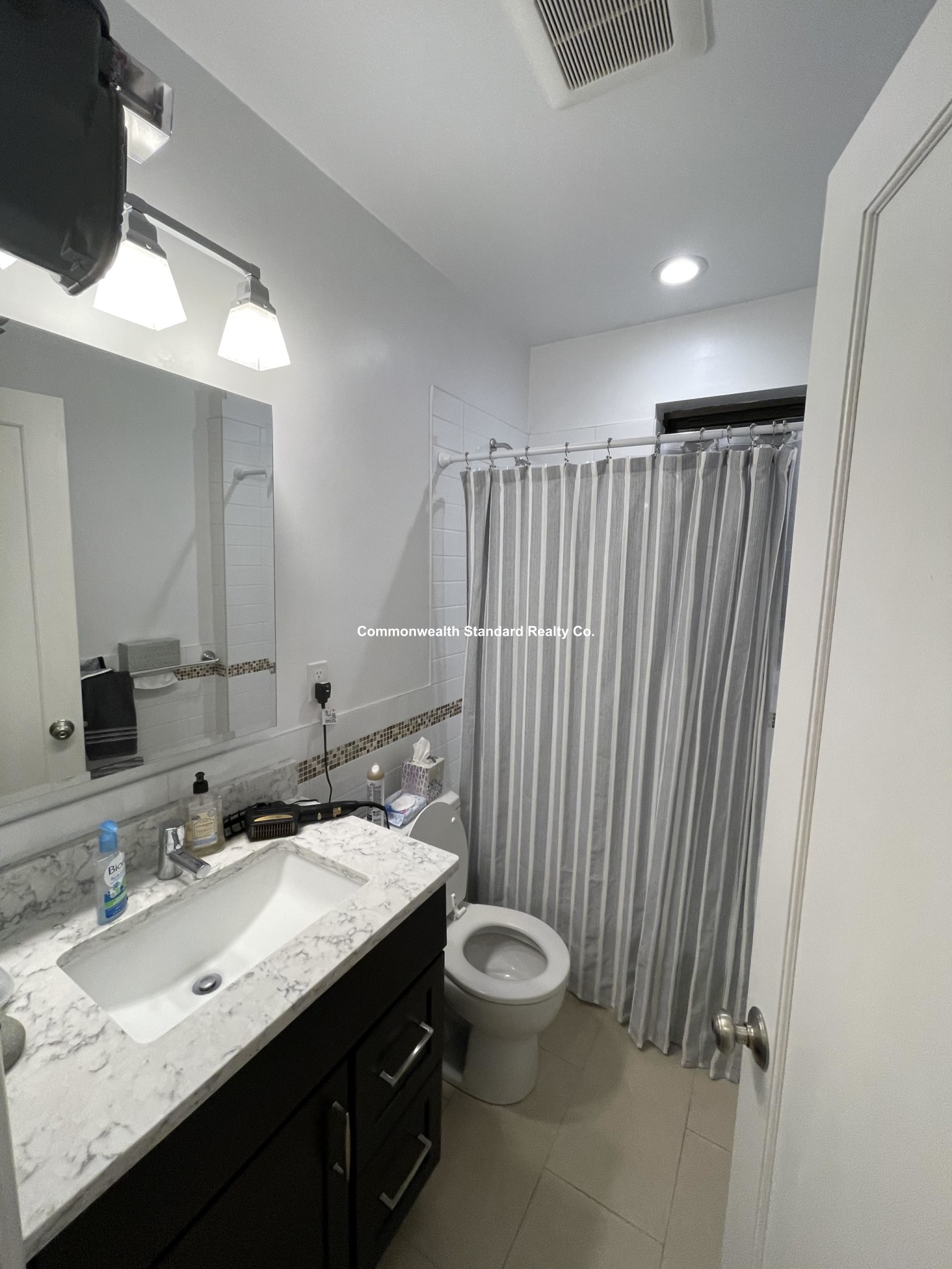 1 bed, 1 bath apartment for rent at 1340 Commonwealth Ave Unit 28, Brighton — photo 19 of 25