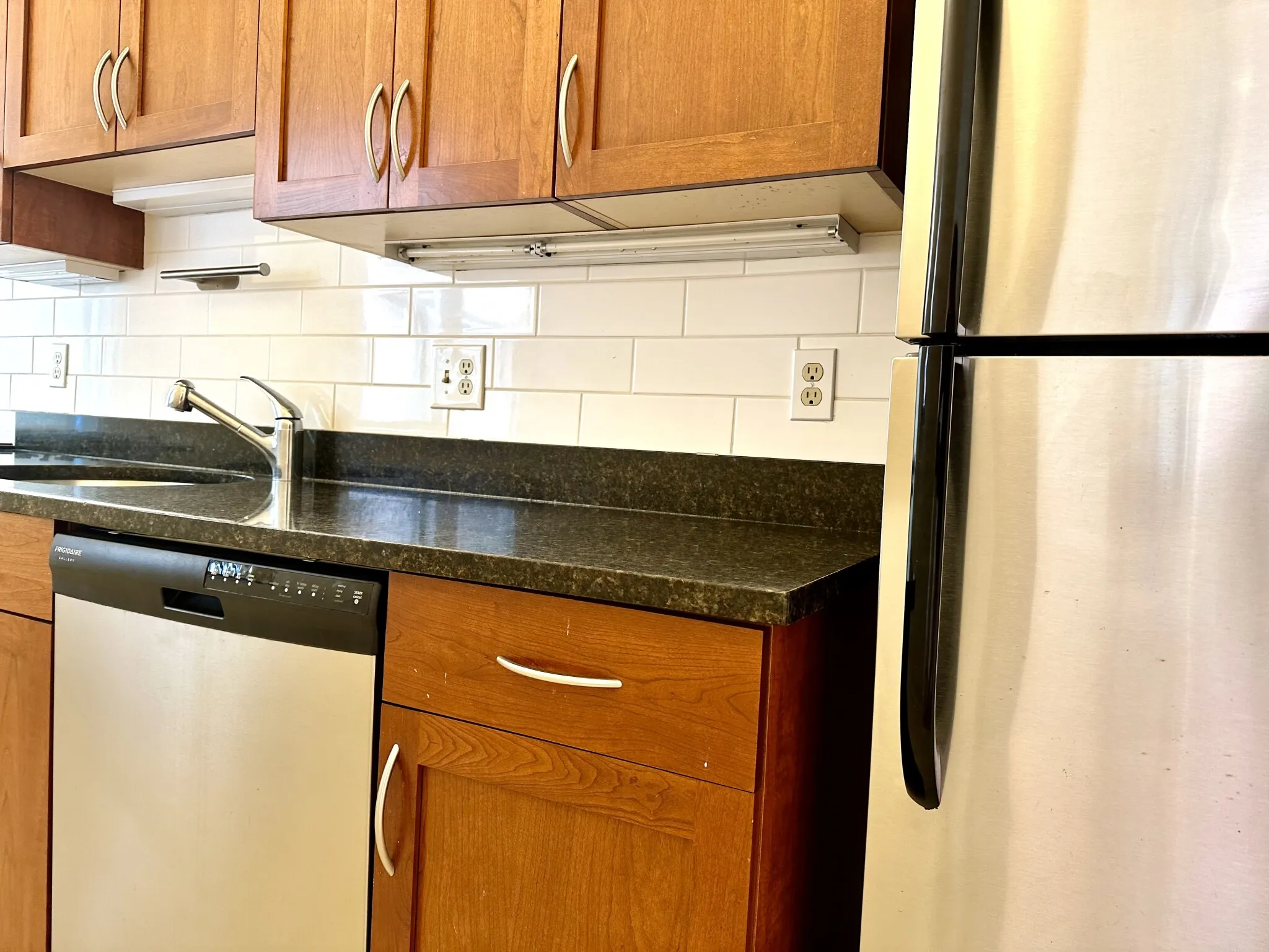1 bed, 1 bath apartment for rent at 1340 Commonwealth Ave Unit 4, Allston — photo 6 of 8
