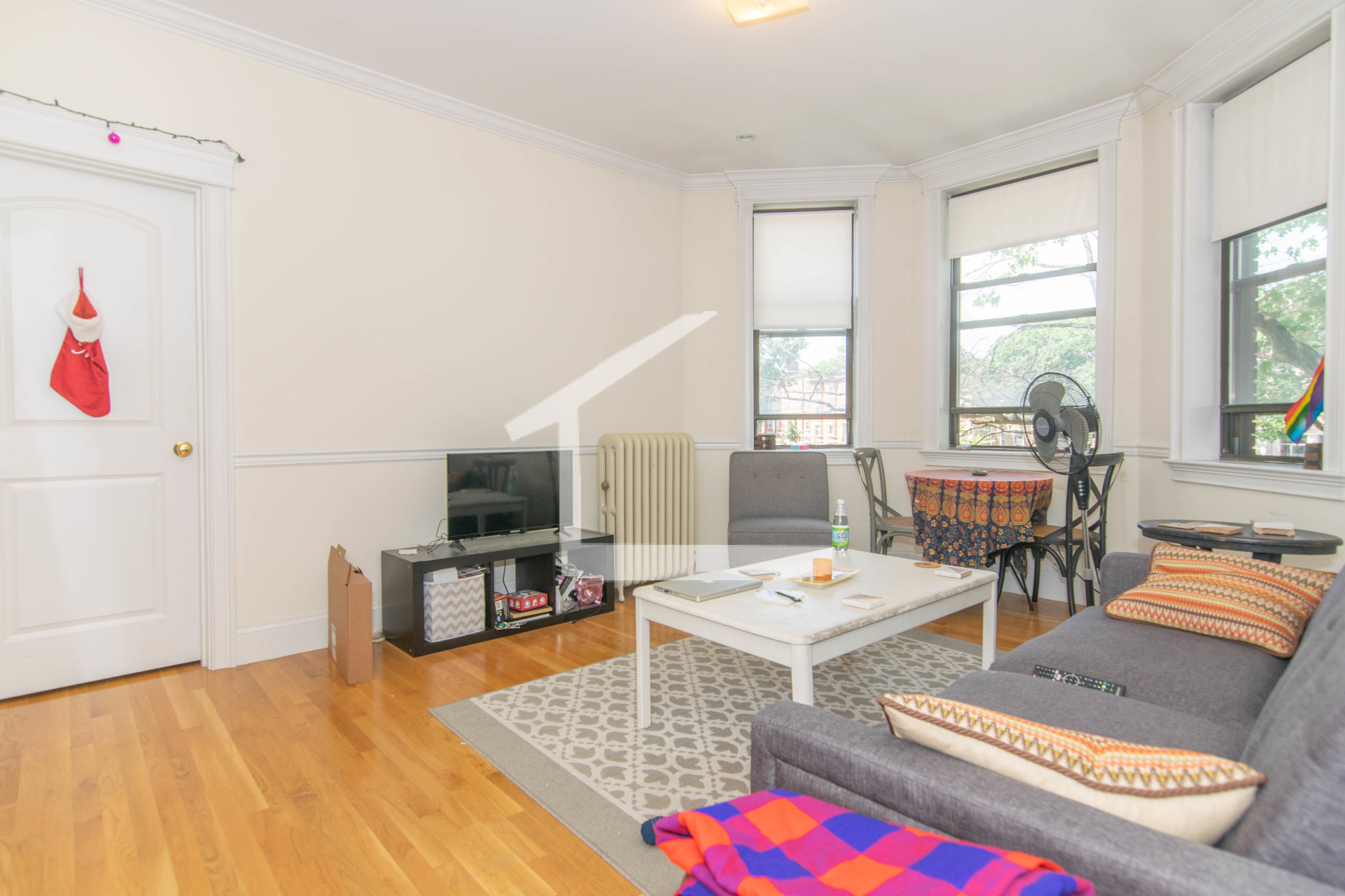 2.5 bed, 1 bath apartment for rent at 1340 Commonwealth Ave Unit 7, Allston