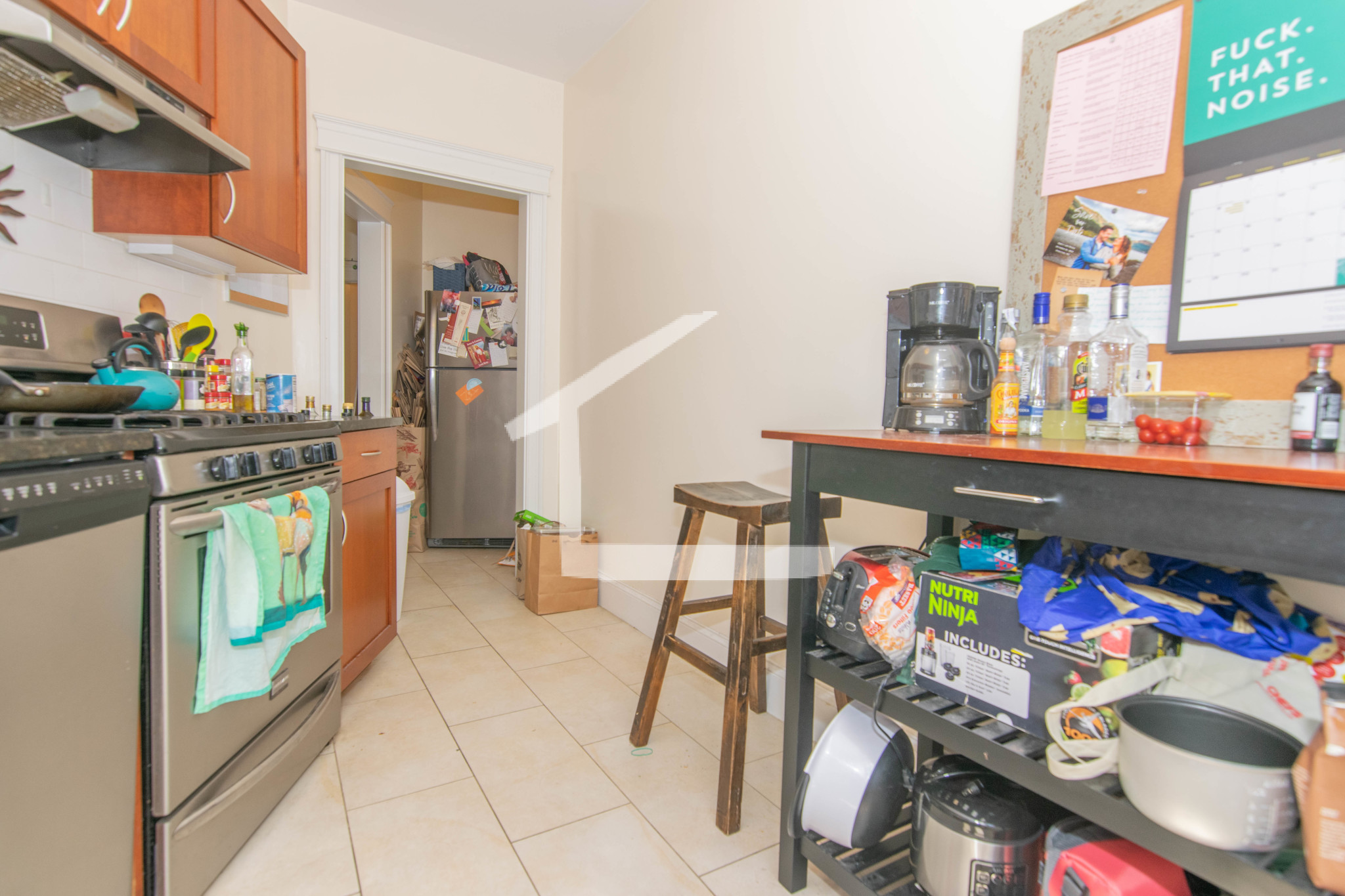 2.5 bed, 1 bath apartment for rent at 1340 Commonwealth Ave Unit 7, Allston — photo 2 of 8