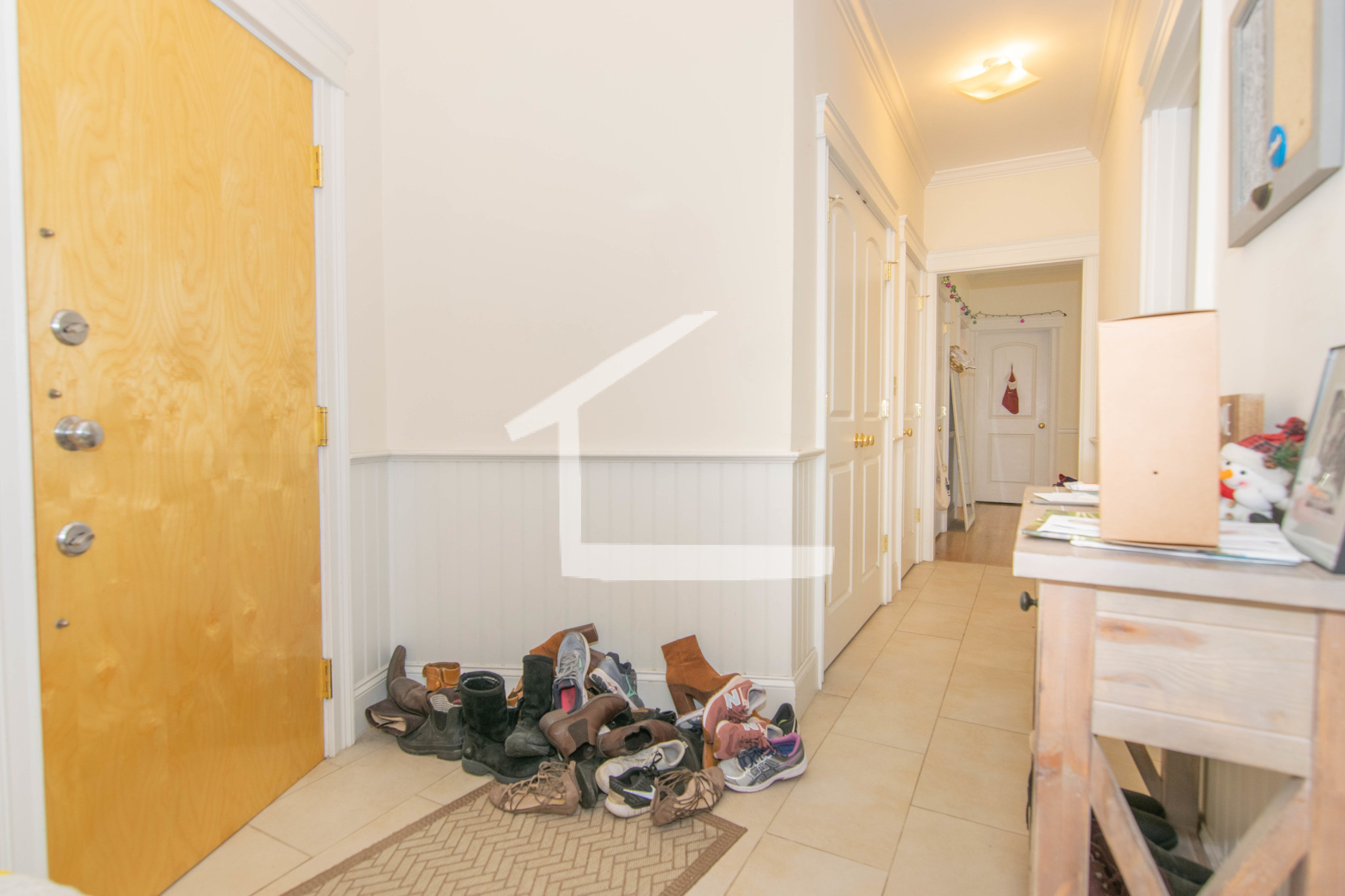 2.5 bed, 1 bath apartment for rent at 1340 Commonwealth Ave Unit 7, Allston — photo 4 of 8