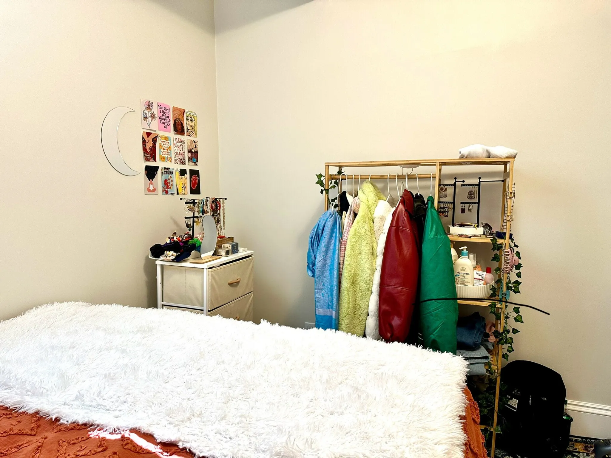 2 bed, 1 bath apartment for rent at 1340 Commonwealth Ave Unit B, Allston — photo 11 of 39