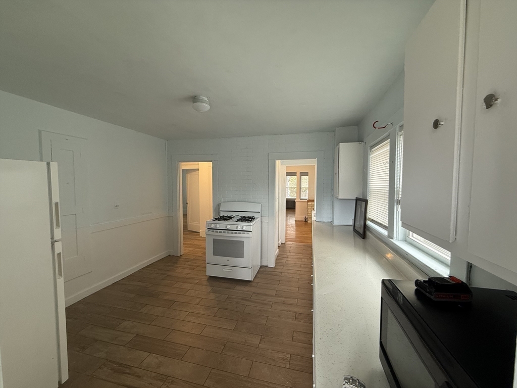 2 bed, 1 bath apartment for rent at 135-137 Mills St Unit 1, Malden — photo 16 of 23