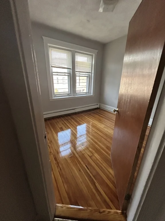 2 bed, 1 bath apartment for rent at 135-139 Chestnut Unit 135#3F, Chelsea — photo 2 of 8