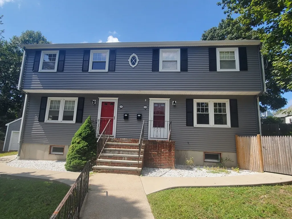2 bed, 1 bath apartment for rent at 135 Ashcroft Unit 1, Dedham — photo 2 of 29