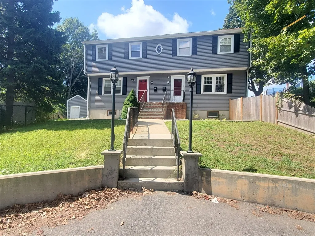 2 bed, 1 bath apartment for rent at 135 Ashcroft Unit 1, Dedham — photo 1 of 29