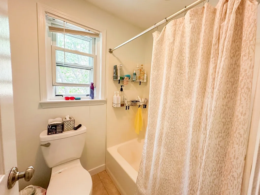 2 bed, 1.5 bath apartment for rent at 135 Bolton St Unit Sf, South Boston — photo 17 of 19