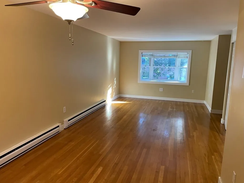 2 bed, 1.5 bath apartment for rent at 135 Bolton St Unit Sf, South Boston — photo 2 of 19