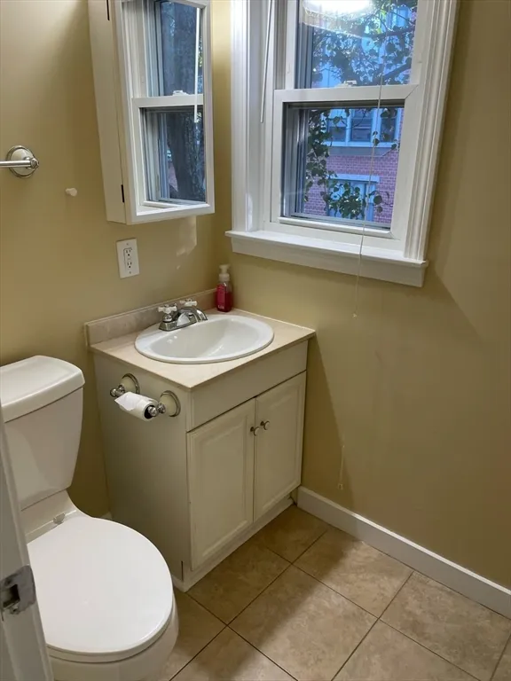 2 bed, 1.5 bath apartment for rent at 135 Bolton St Unit Sf, South Boston — photo 9 of 19