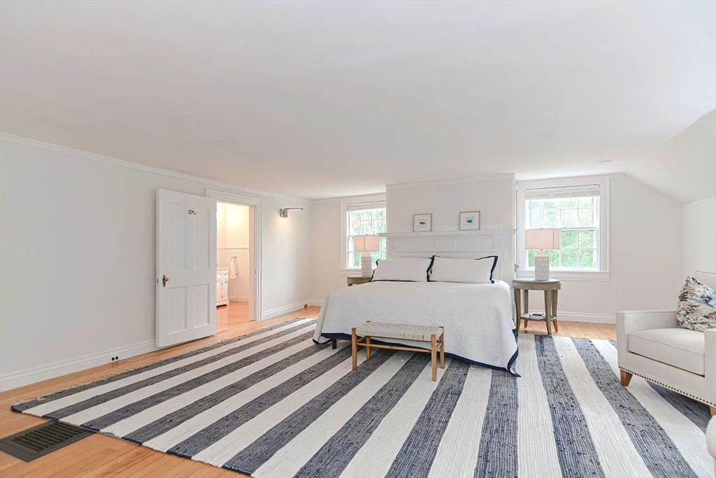 4 bed, 4+ bath apartment for rent at 135 Bridge St, Manchester — photo 22 of 33