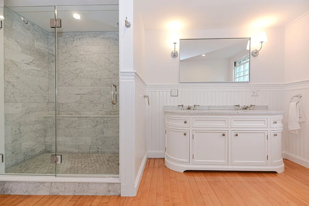4 bed, 4+ bath apartment for rent at 135 Bridge St, Manchester — photo 23 of 33