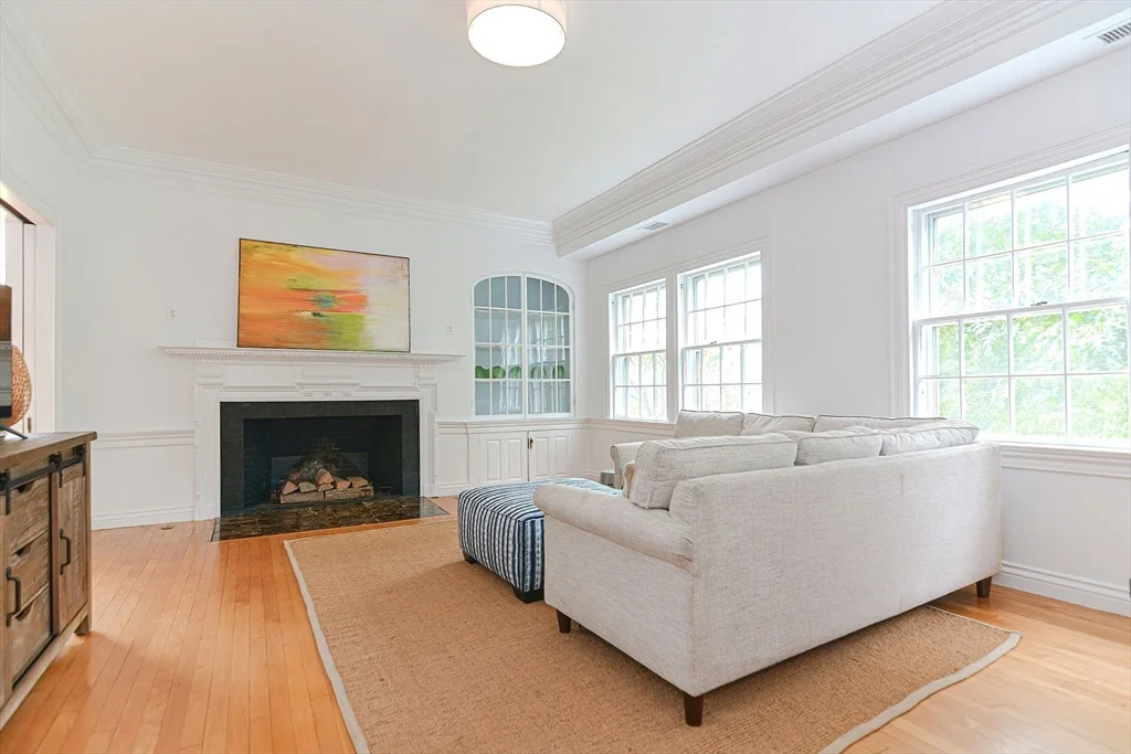4 bed, 4+ bath apartment for rent at 135 Bridge St, Manchester — photo 17 of 33