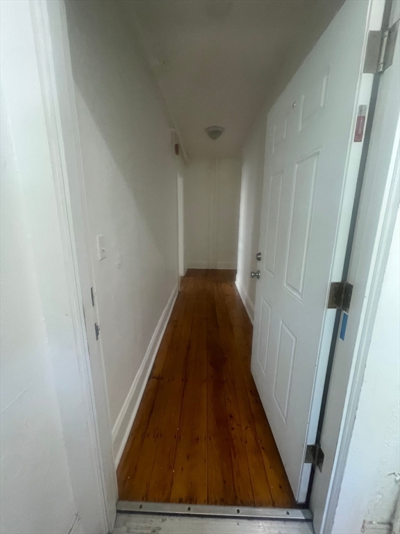2 bed, 1 bath apartment for rent at 135 Chestnut St Unit 5, Lynn — photo 3 of 12