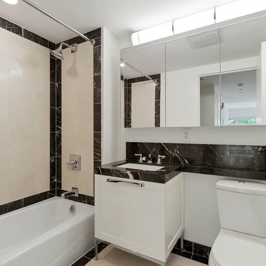 1 bed, 1 bath apartment for rent at 135 Clarendon St Unit 10T, Back Bay — photo 5 of 17