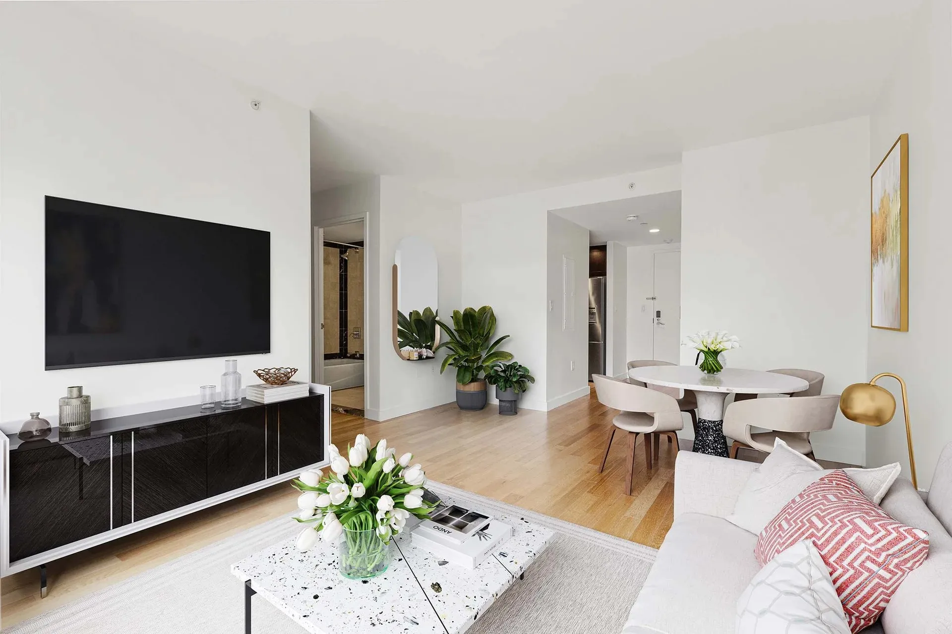 Studio bed, 1 bath apartment for rent at 135 Clarendon St Unit 5Q, Back Bay — photo 2 of 17