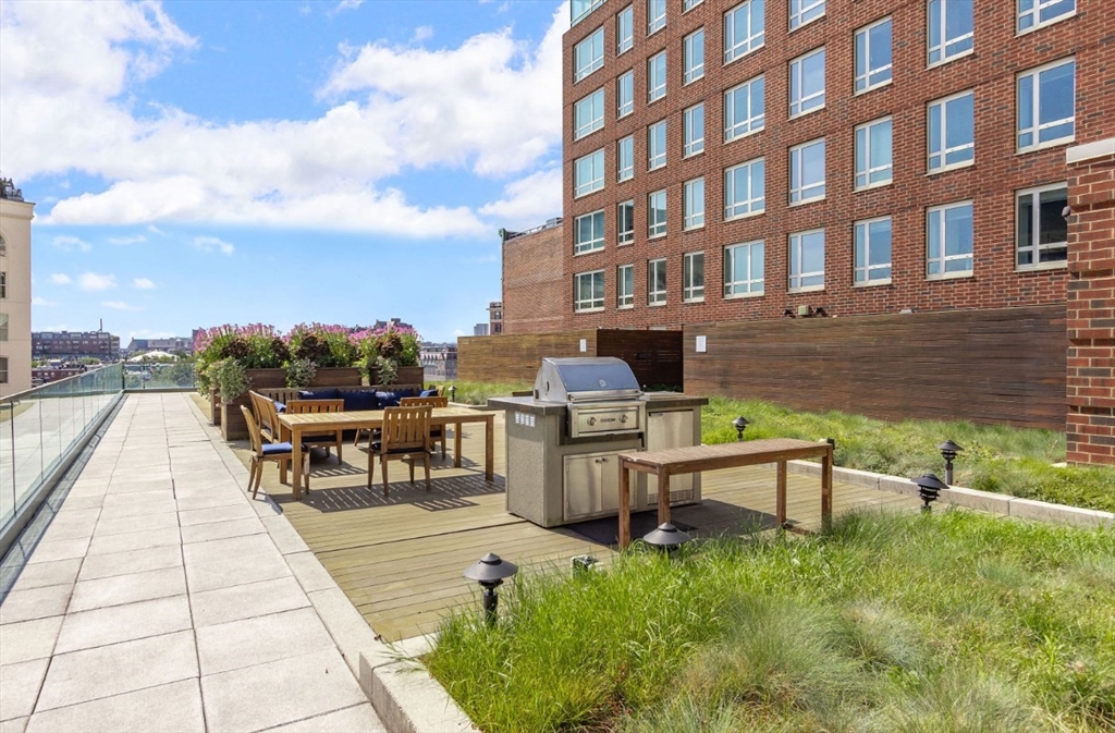 1 bed, 1 bath apartment for rent at 135 Clarendon St Unit 6X, Back Bay — photo 8 of 12
