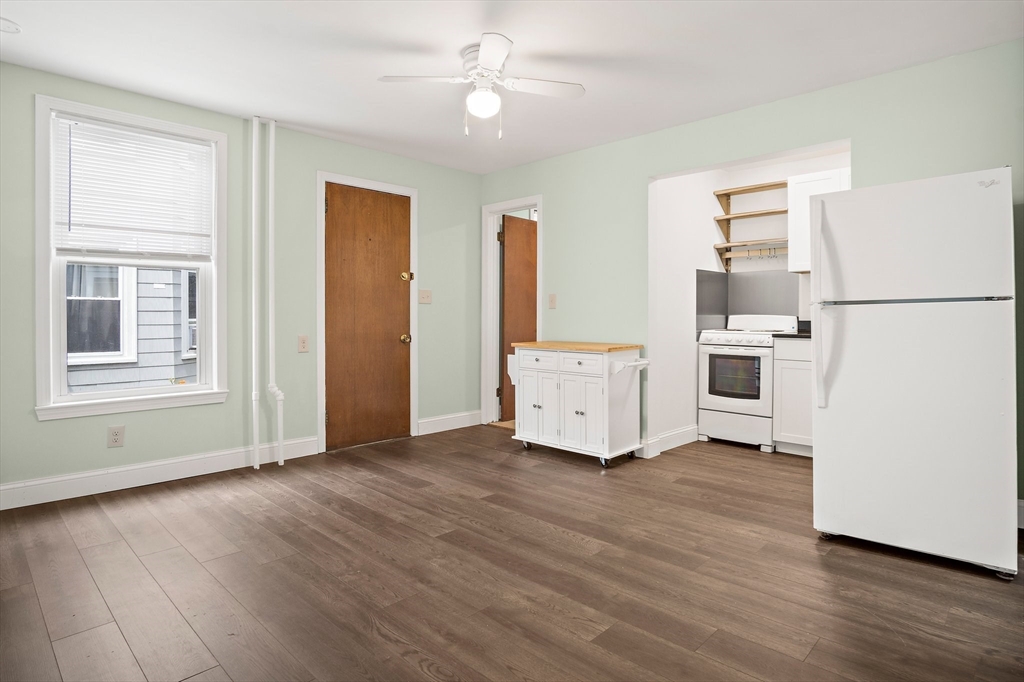 Studio bed, 1 bath apartment for rent at 135 Clifton St Unit 1, Malden — photo 3 of 13