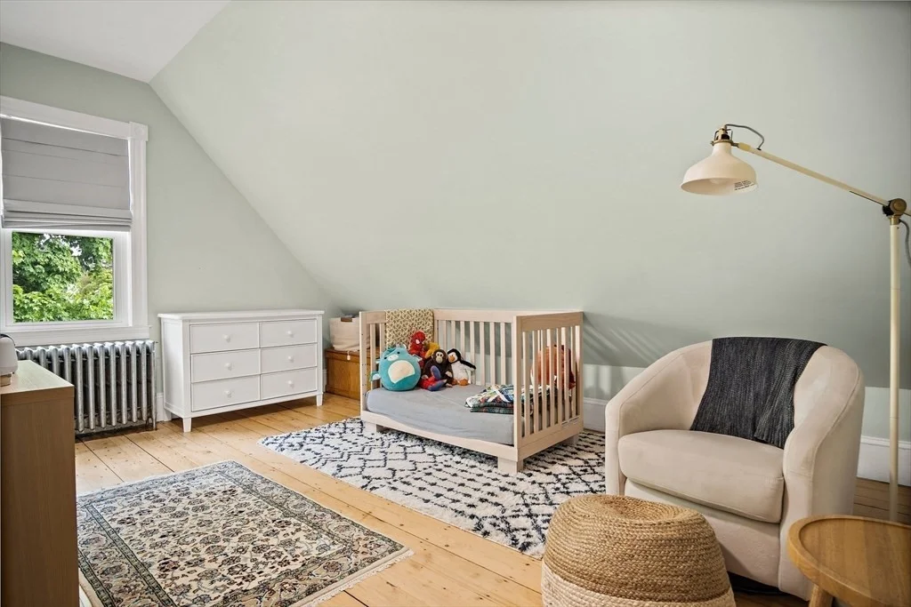 4 bed, 1 bath apartment for rent at 135 Clifton St Unit 3, Malden — photo 15 of 16