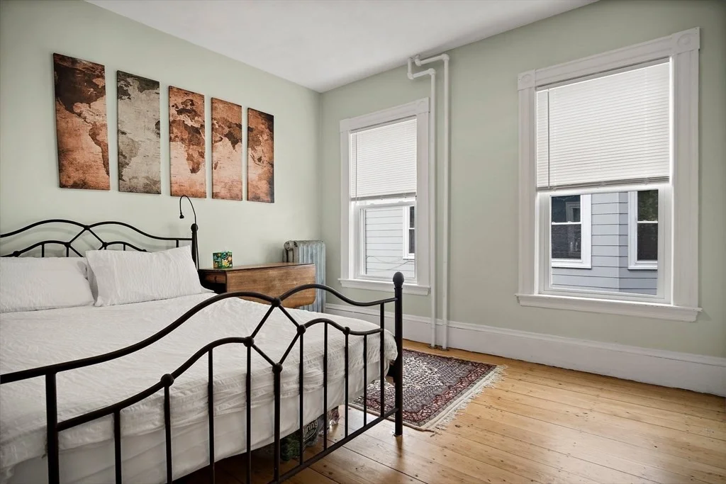 4 bed, 1 bath apartment for rent at 135 Clifton St Unit 3, Malden — photo 9 of 16