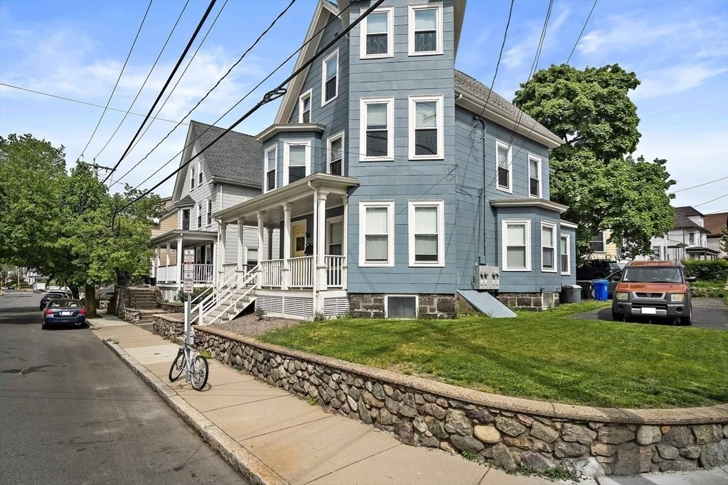 4 bed, 1 bath apartment for rent at 135 Clifton St Unit 3, Malden — photo 16 of 16