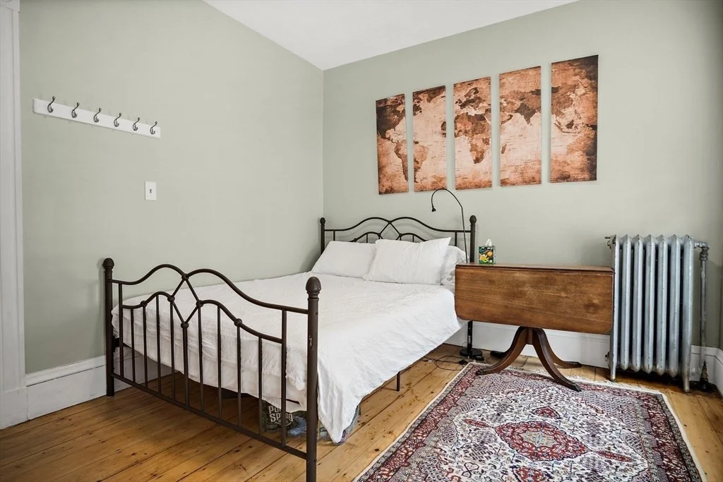 4 bed, 1 bath apartment for rent at 135 Clifton St Unit 3, Malden — photo 8 of 16