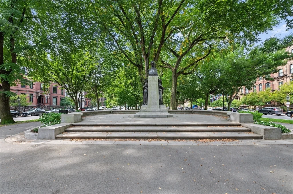 1 bed, 1 bath apartment for rent at 135 Commonwealth Ave Unit 3, Back Bay — photo 16 of 18