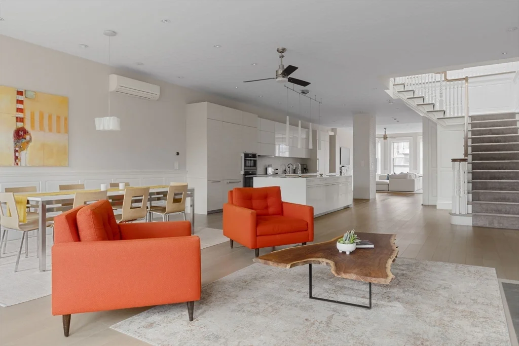 4 bed, 3 bath apartment for rent at 135 Commonwealth Ave Unit PH7/8, Back Bay — photo 10 of 36