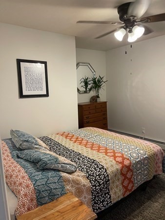 3 bed, 1 bath apartment for rent at 135 Darrow St, Quincy — photo 10 of 13