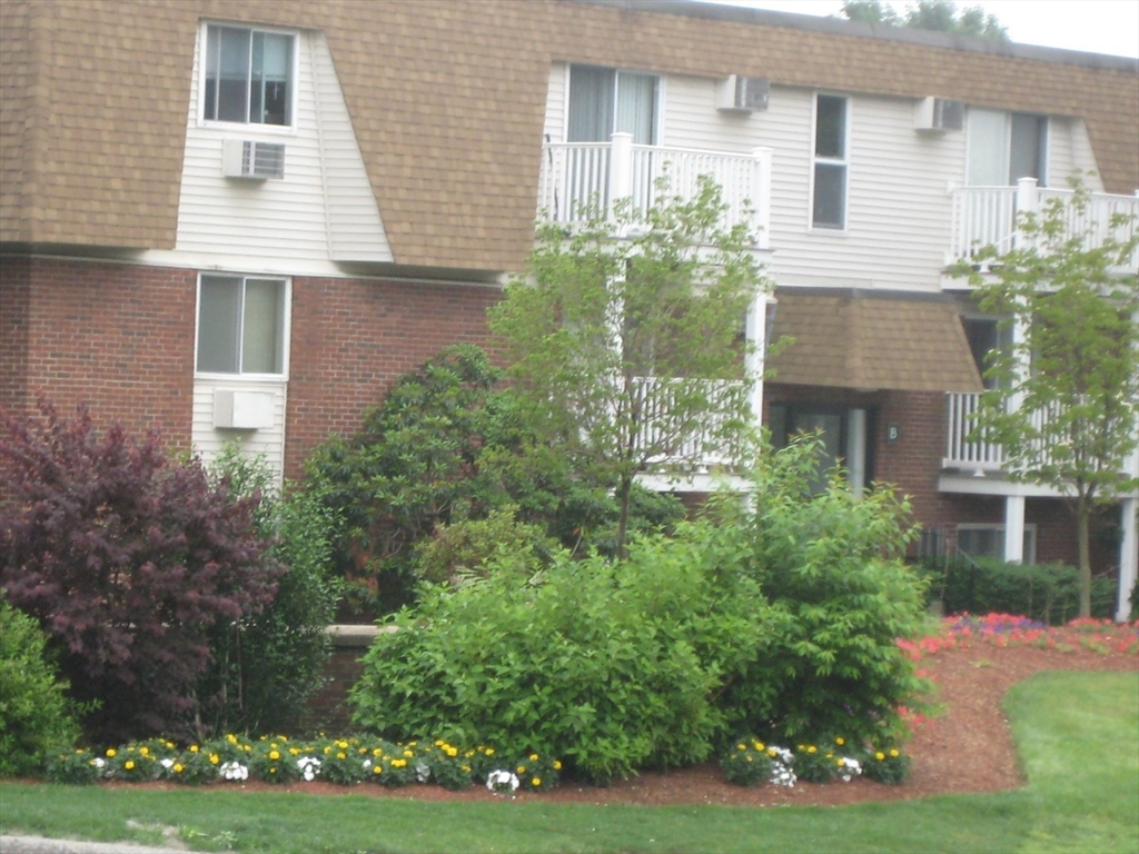 1 bed, 1 bath apartment for rent at 135 East Main St Unit K-6, Westborough — photo 2 of 14