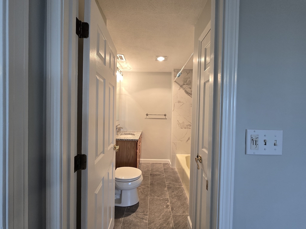 1 bed, 1 bath apartment for rent at 135 East Main St Unit R-10, Westborough — photo 13 of 28