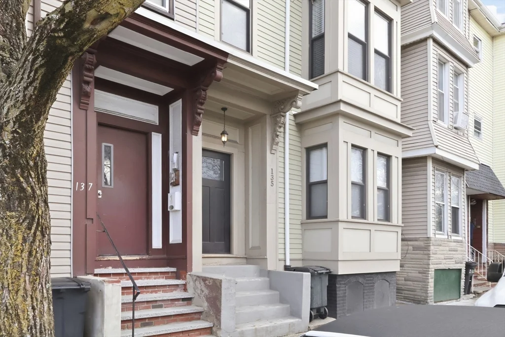1 bed, 1 bath apartment for rent at 135 Havre Unit 3, East Boston — photo 18 of 18