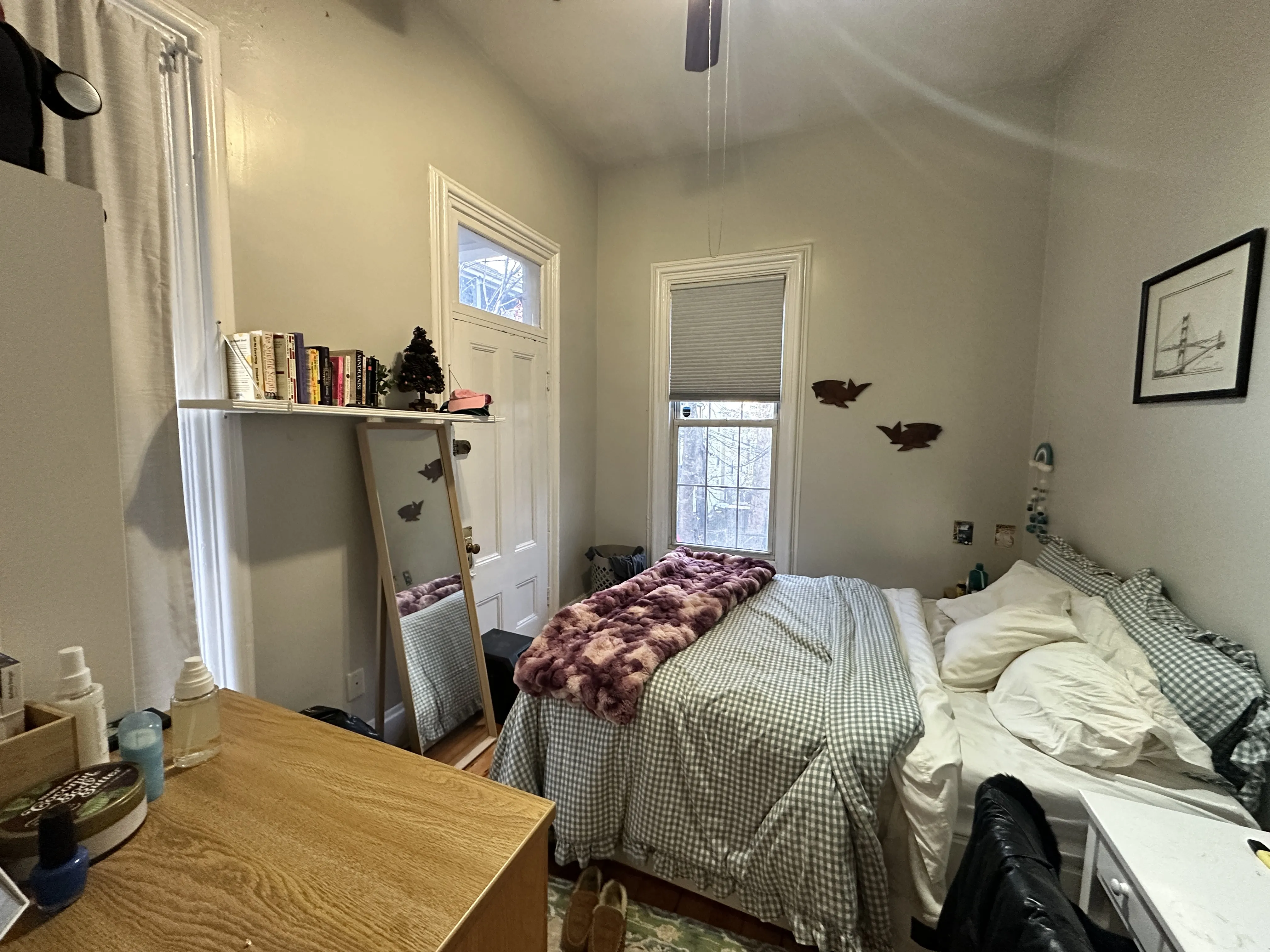 4 bed, 2 bath apartment for rent at 135 Hillside St Unit 1, Mission Hill — photo 7 of 12