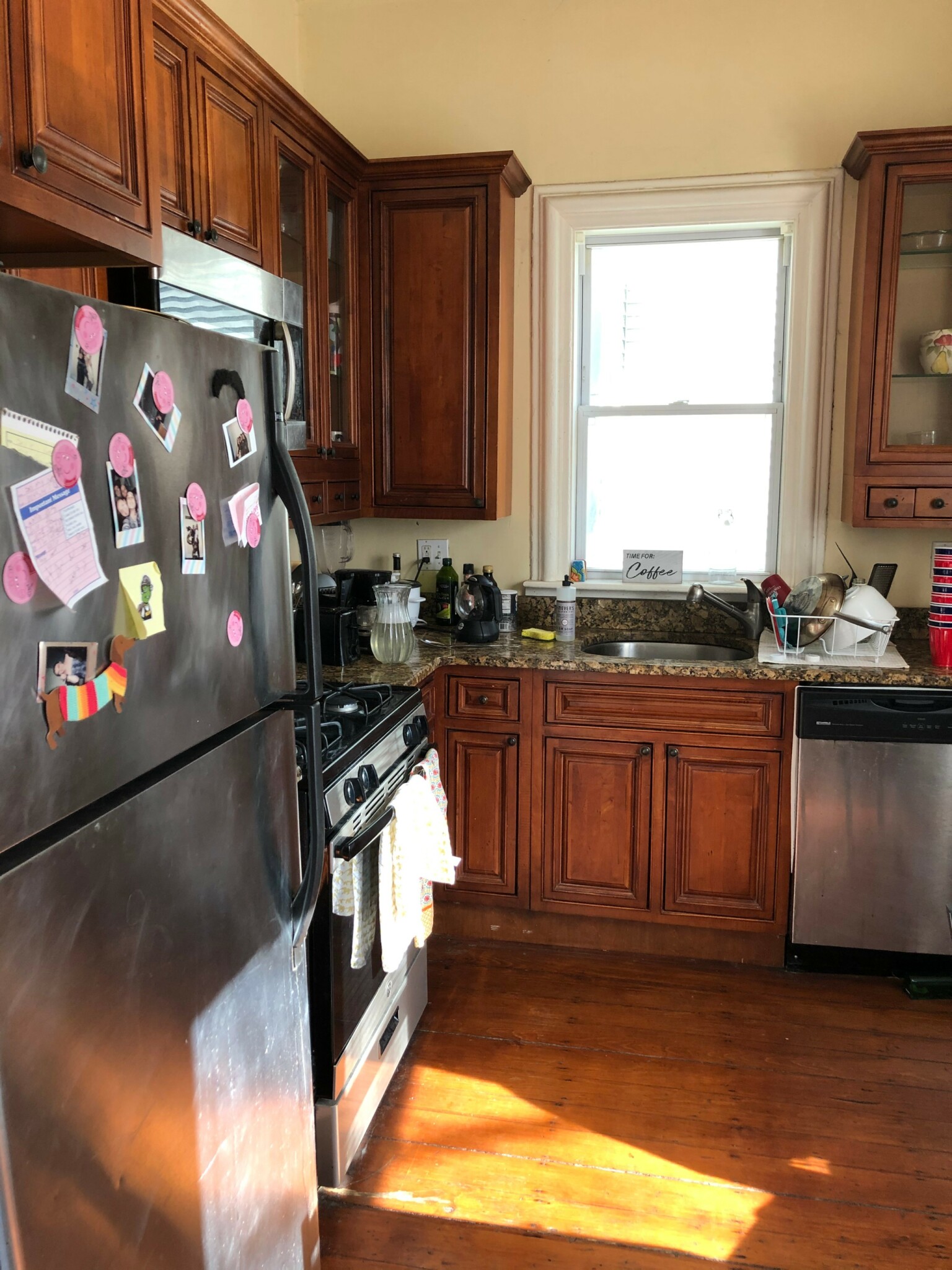 4 bed, 1 bath apartment for rent at 135 Hillside St Unit 4, Mission Hill — photo 4 of 8