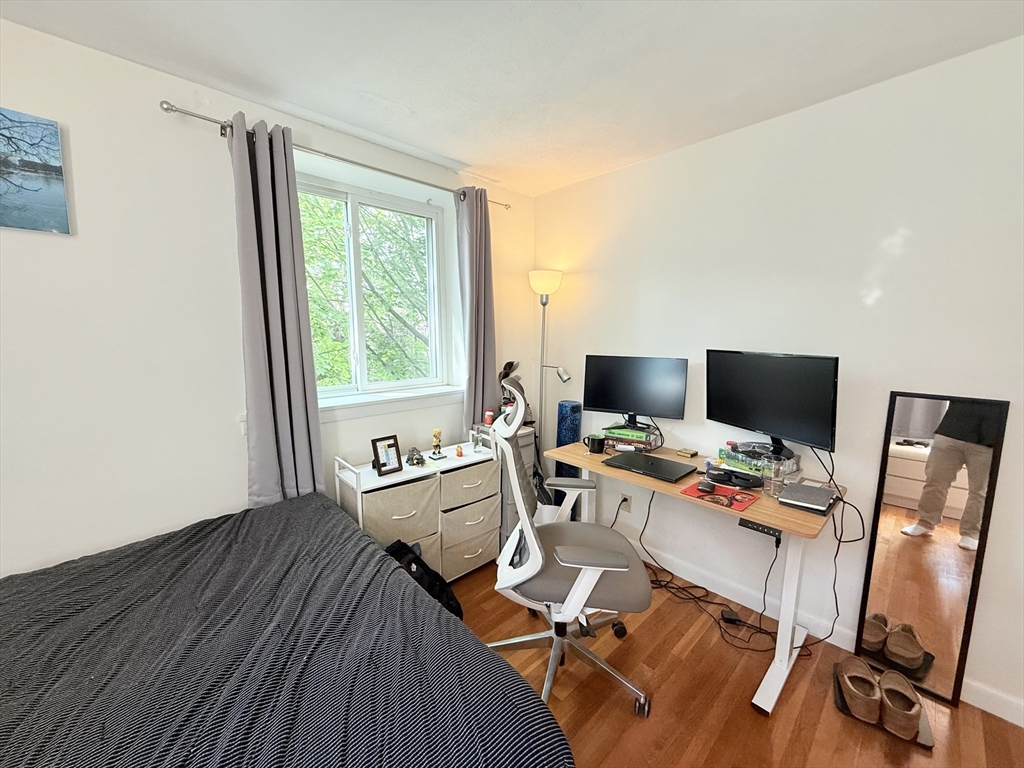 1 bed, 1 bath apartment for rent at 135 Inman St Unit 8, Inman Square — photo 7 of 12