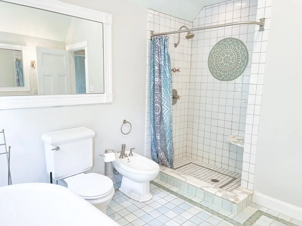 4 bed, 2 bath apartment for rent at 135 Lincoln St Unit 2, Newton — photo 15 of 27