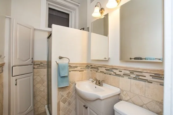 Studio bed, 1 bath apartment for rent at 135 Marlborough St Unit 1, Back Bay — photo 11 of 15