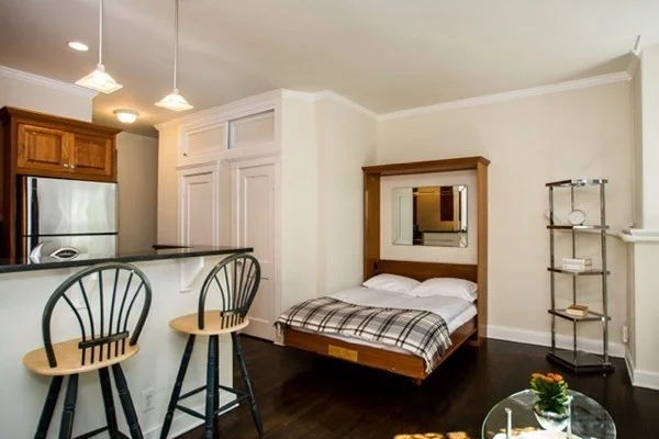 Studio bed, 1 bath apartment for rent at 135 Marlborough St Unit 1, Back Bay — photo 6 of 15