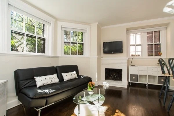 Studio bed, 1 bath apartment for rent at 135 Marlborough St Unit 1, Back Bay — photo 2 of 15