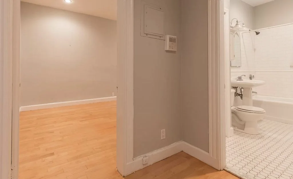 1 bed, 1 bath apartment for rent at 135 Marlborough St Unit 2, Back Bay — photo 6 of 9