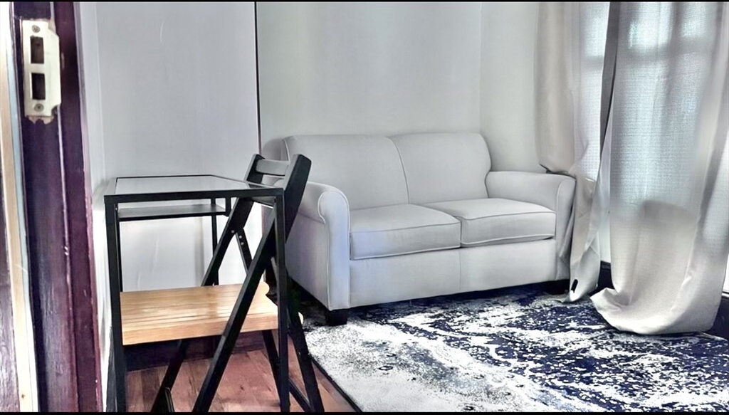 2 bed, 1 bath apartment for rent at 135 Mills St Unit 2, Malden — photo 5 of 42