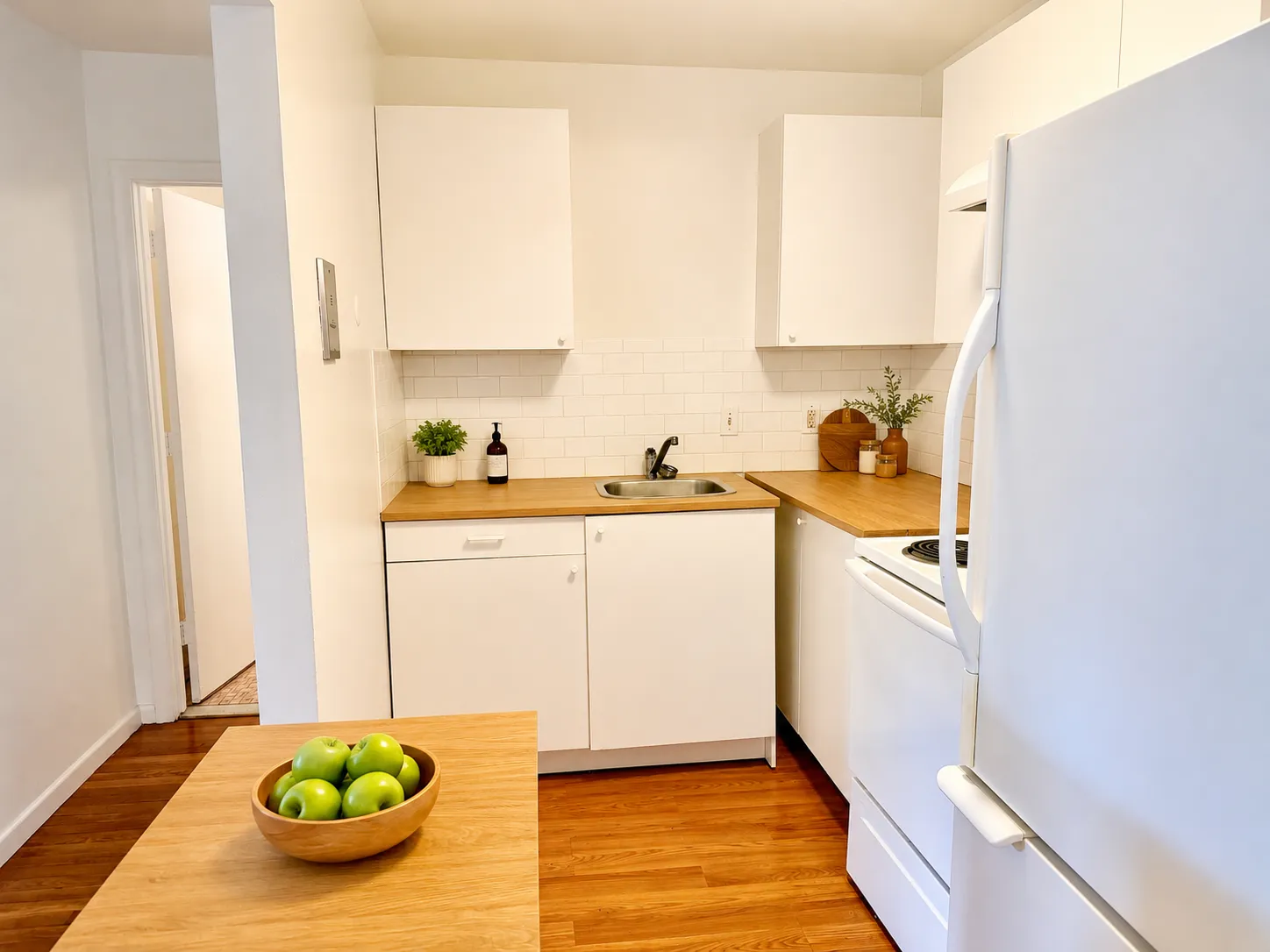 1 bed, 1 bath apartment for rent at 135 Neponset Trail Unit 44, Dorchester — photo 1 of 8