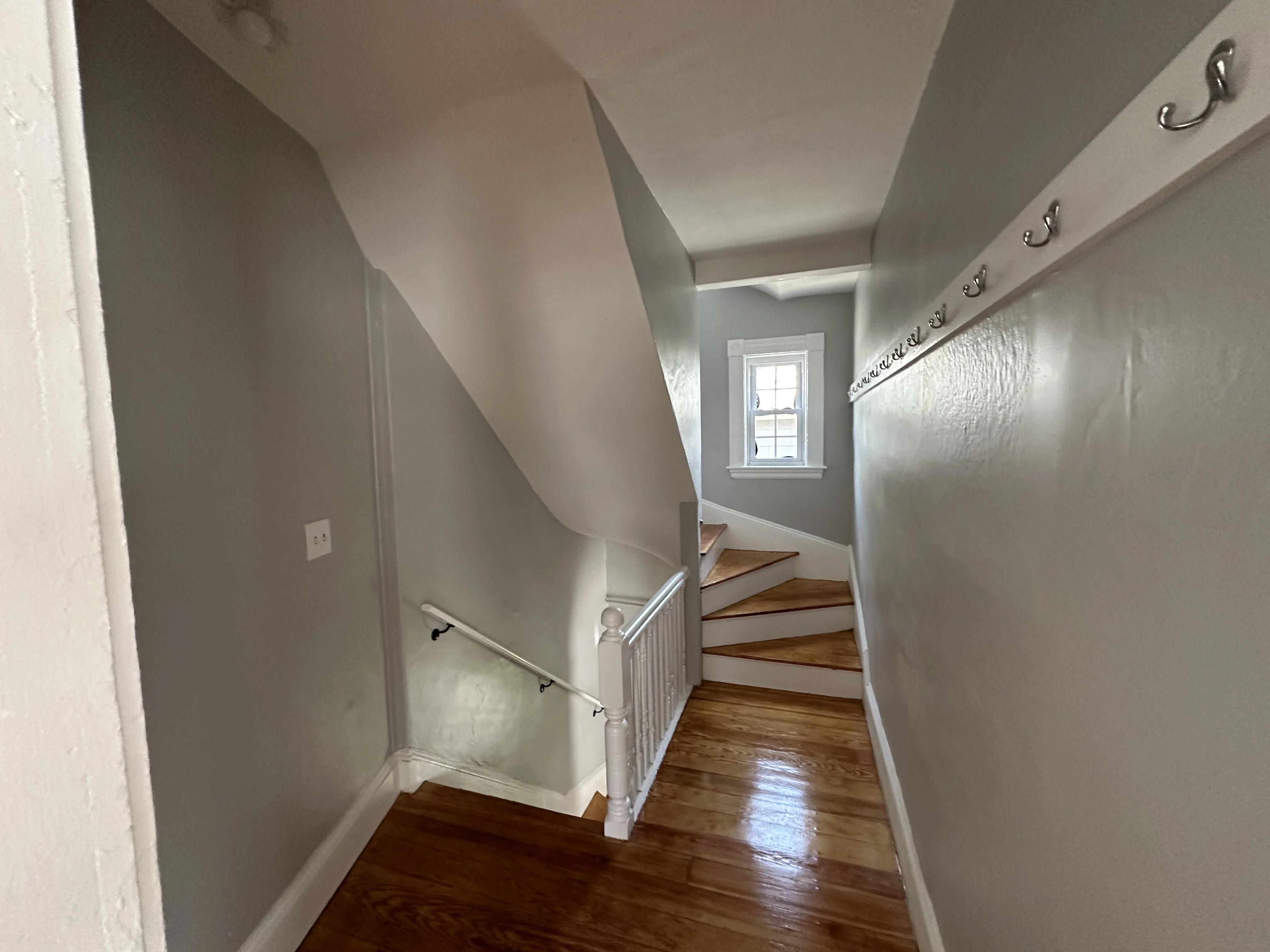 4 bed, 2 bath apartment for rent at 135 Nonantum, Brighton — photo 9 of 13