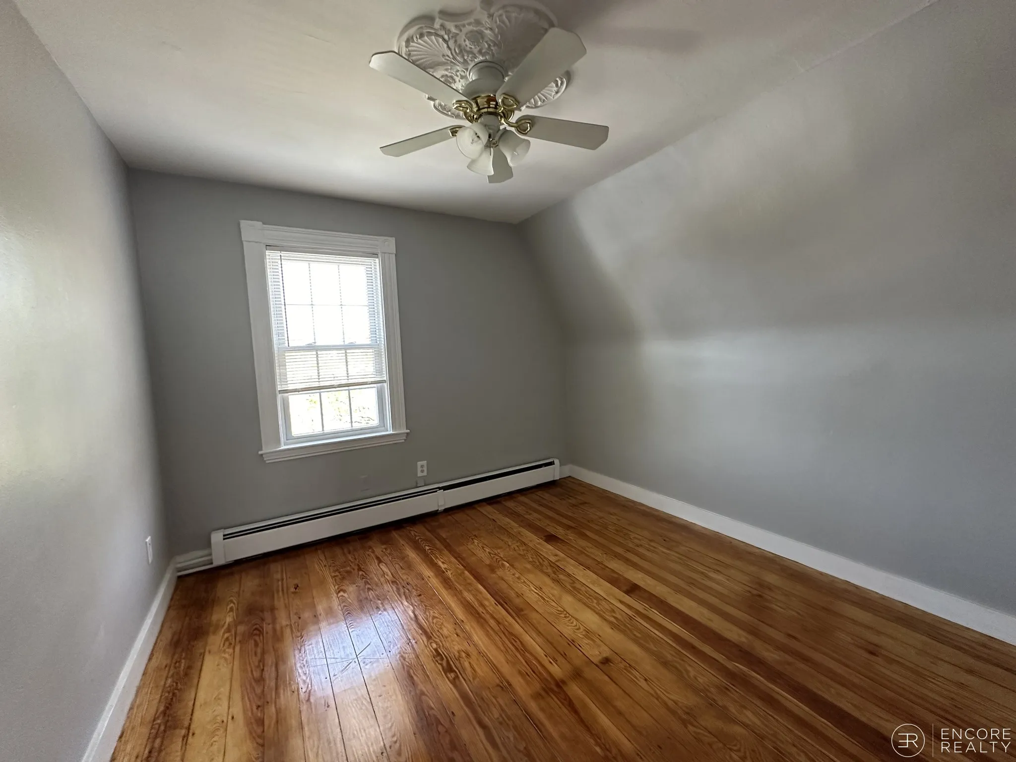 4 bed, 2 bath apartment for rent at 135 Nonantum St Unit 1, Brighton — photo 10 of 10