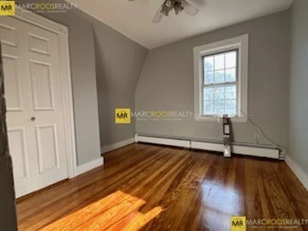 4 bed, 2 bath apartment for rent at 135 Nonantum St Unit 3, Brighton — photo 5 of 7